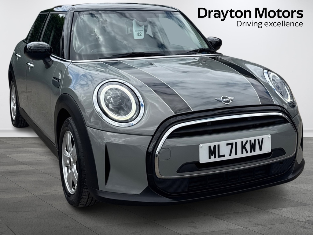 Mini Hatch 1.5 Cooper Classic Hatchback Steptronic Grey