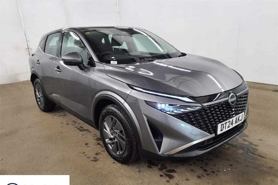 Nissan Qashqai 1.3 Dig T Mhev Acenta Premium Suv Hybri Grey