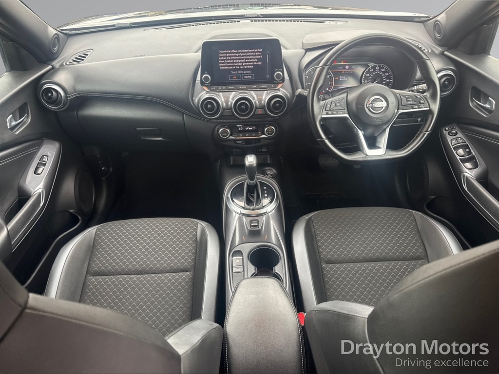 Nissan Juke 1.0 Dig T N Connecta Suv Dct BJ24UGN Black #2