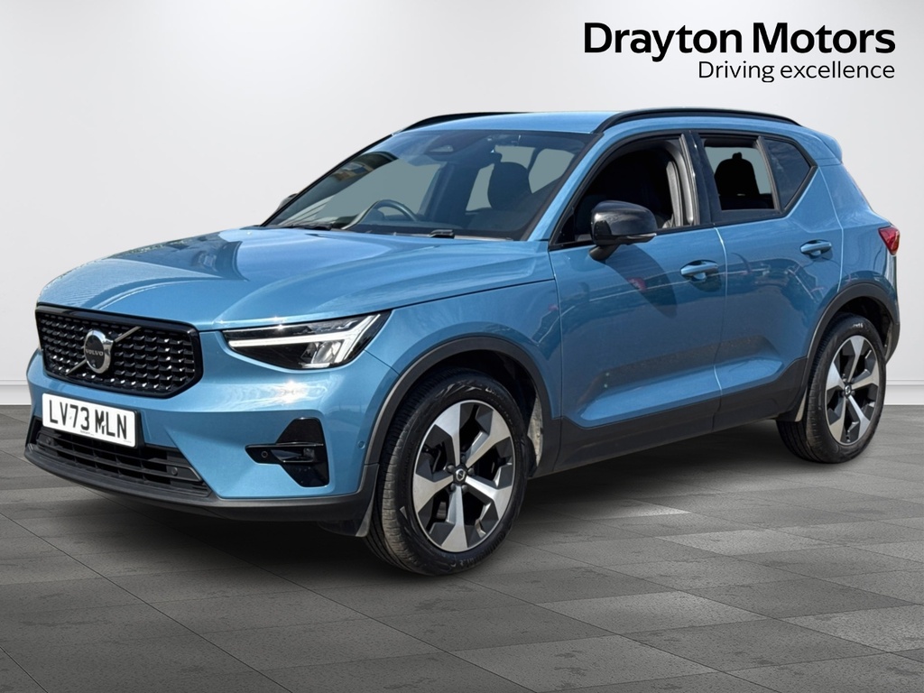 Volvo XC40 2.0 B4 Mhev Plus Dark Suv Hybrid Dct Au LV73MLN Blue #3