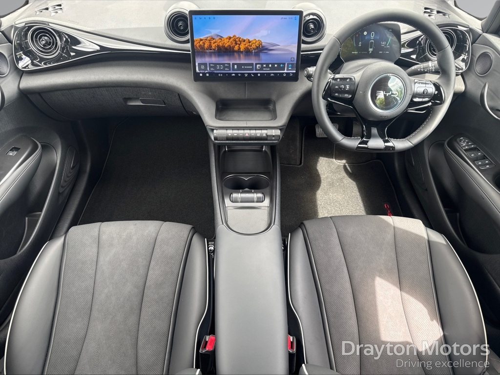 Byd Dolphin 60.48Kwh Comfort Hatchback FV26GGK Grey #2