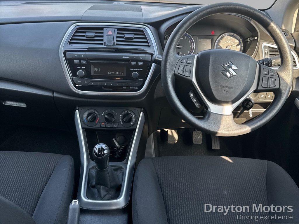Suzuki SX4 S Cross 1.0 Boosterjet Sz4 Suv White #2