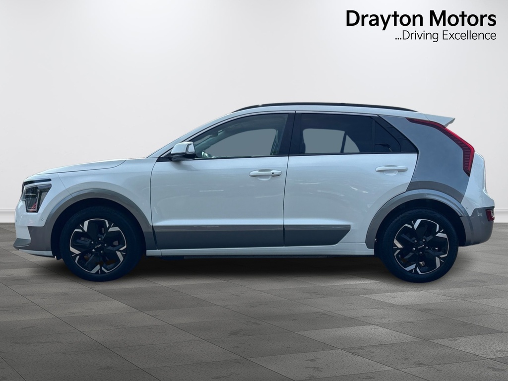 Kia e-Niro 64.8Kwh 4 Suv AD23NPE White #5