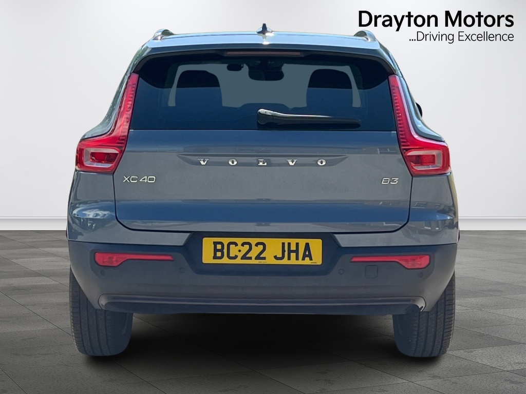 Volvo XC40 2.0 B3 Mhev Plus Dark Suv Dct BC22JHA Grey #6