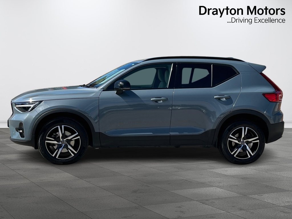 Volvo XC40 2.0 B3 Mhev Plus Dark Suv Dct BC22JHA Grey #4