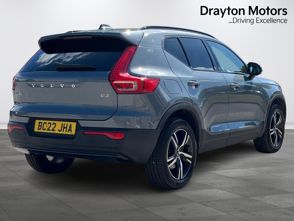 Volvo XC40 2.0 B3 Mhev Plus Dark Suv Dct BC22JHA Grey #5