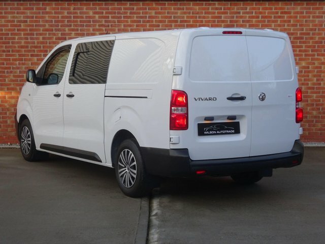Vauxhall Vivaro Turbo D 2900 Dynamic AF22HFB White #6