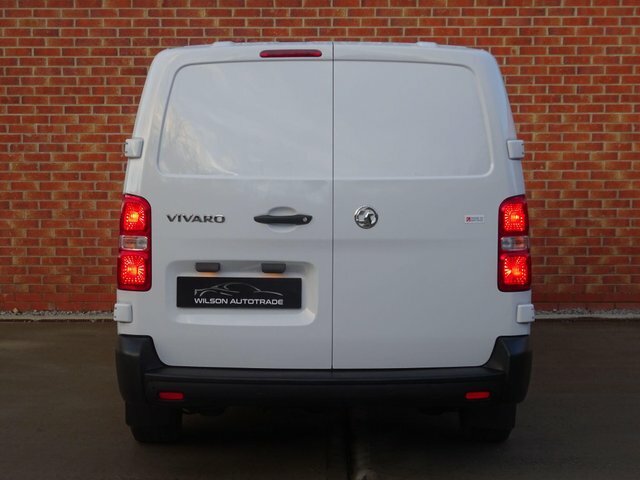 Vauxhall Vivaro Turbo D 2900 Dynamic AF22HFB White #5
