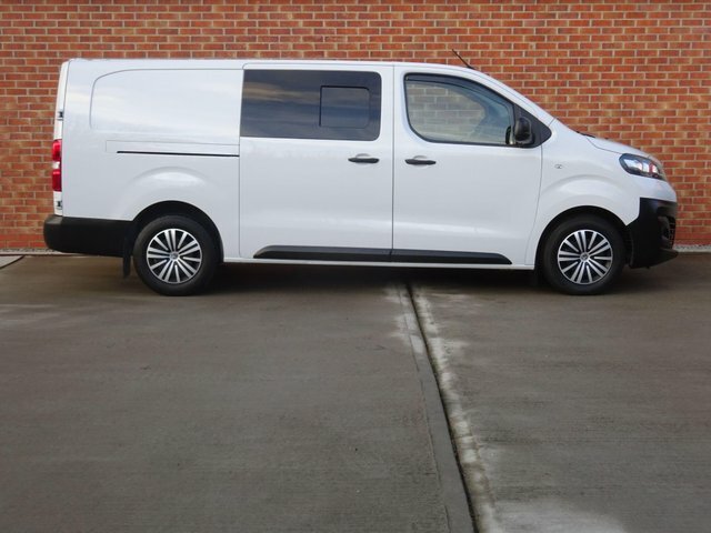 Vauxhall Vivaro Turbo D 2900 Dynamic AF22HFB White #3