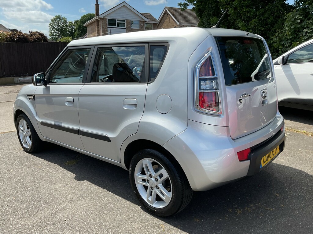 Kia Soul 1.6 Crdi 2 201010 Silver #4