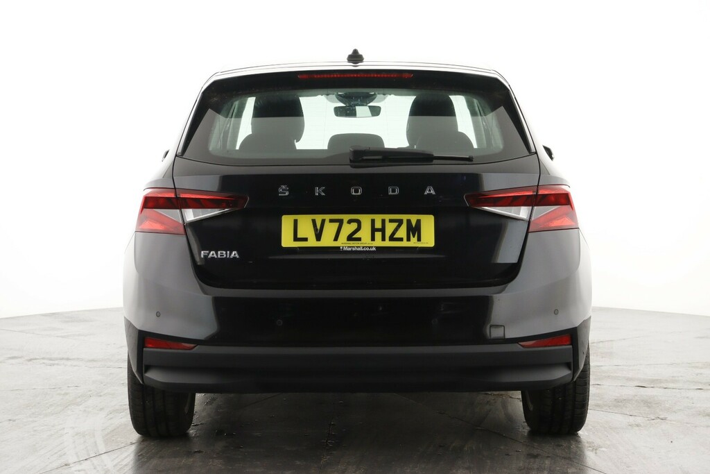 Skoda Fabia 1.0 Tsi 110 Se L LV72HZM Black #2