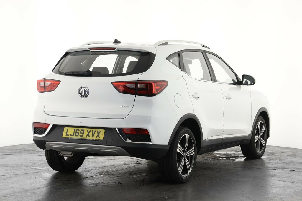 MG ZS 1.5 Vti-tech Exclusive White #3