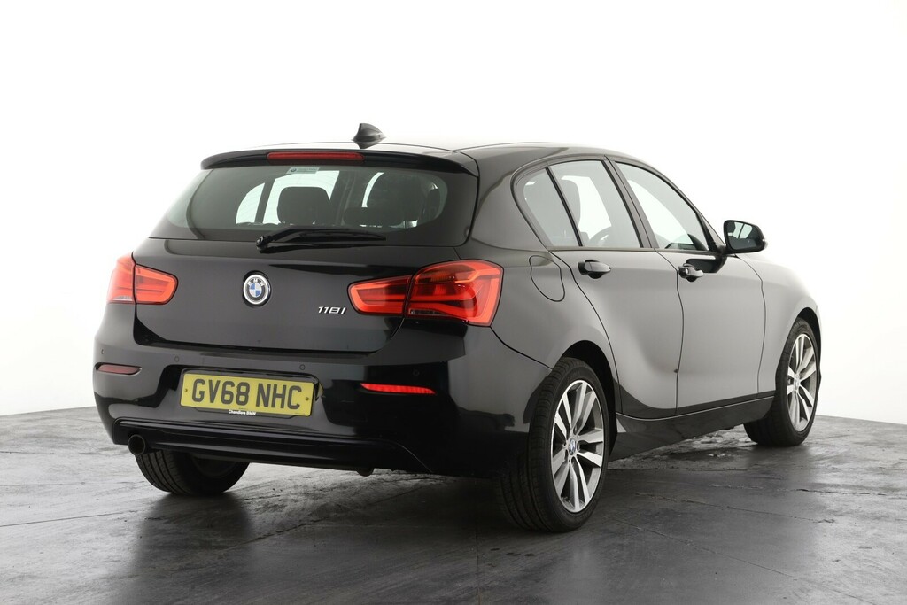 BMW 1 Series 118I 1.5 Sport Navservotronic GV68NHC Black #3
