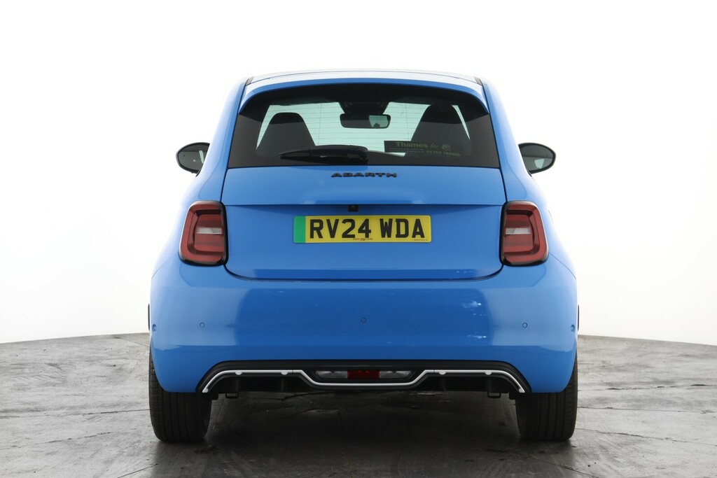 Abarth 500 114Kw Scorpionissima 42.2Kwh Blue