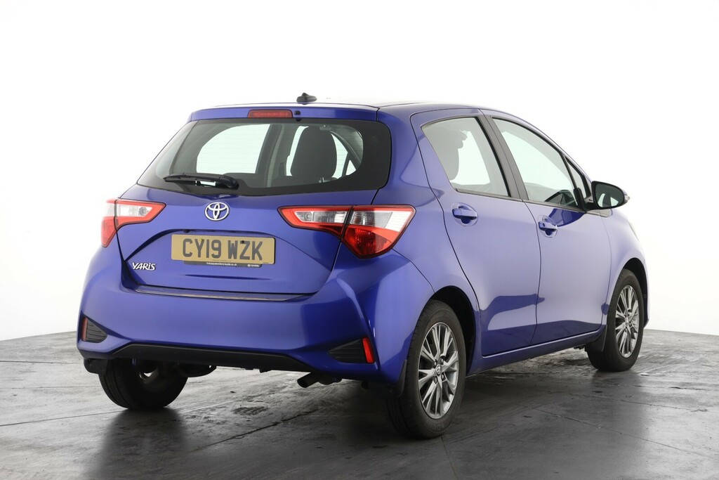 Toyota Yaris 1.5 Vvt-i Icon Blue #3