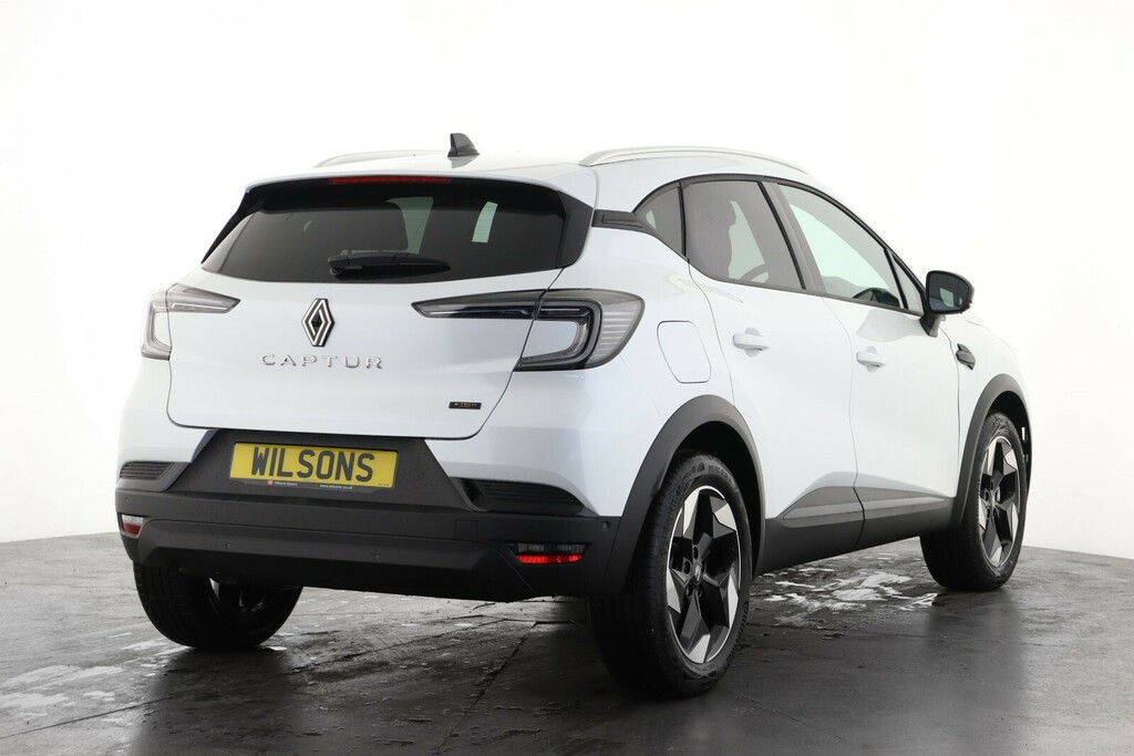 Renault Captur 1.6 E-tech Full Hybrid 145 Techno KW74TMX White #3
