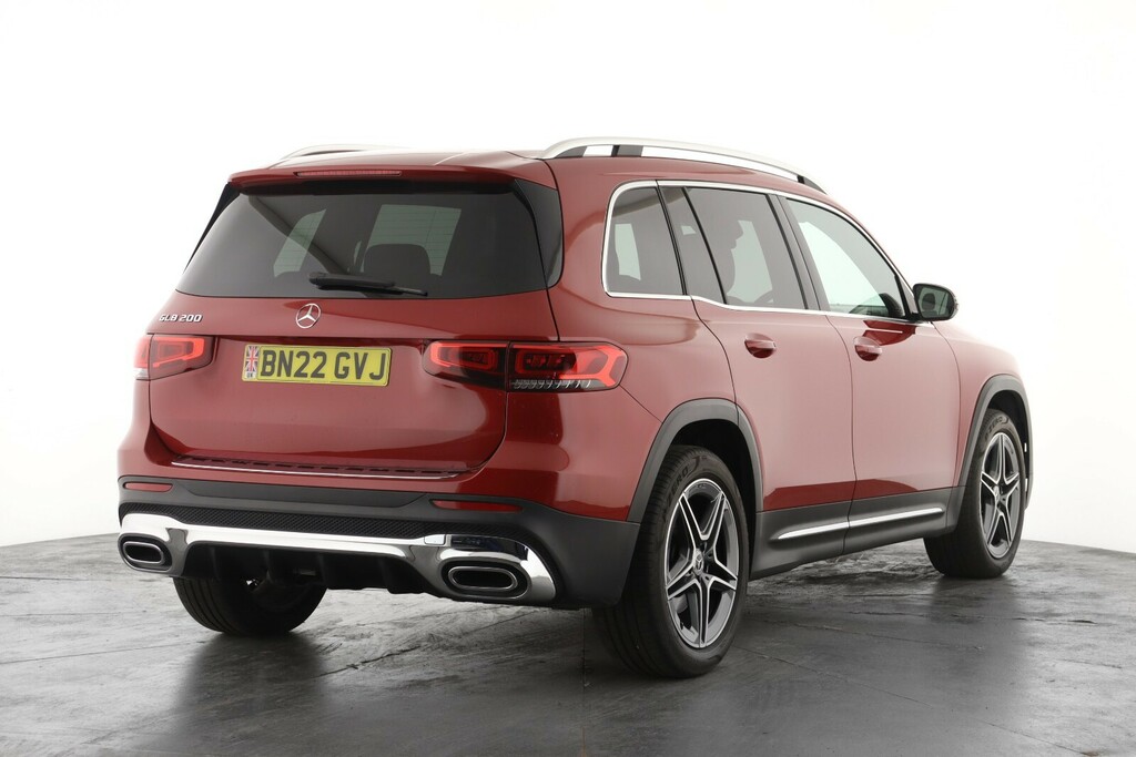 Mercedes-Benz GLB Class 200 Amg Line 7G-tronic BN22GVJ Red #3