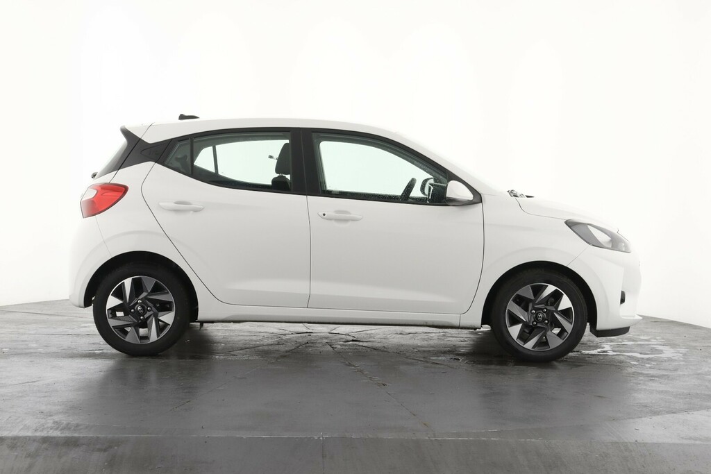 Hyundai I10 1.0 63 Advance Nav EN25YPJ White #4
