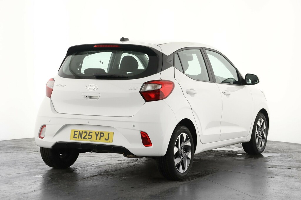 Hyundai I10 1.0 63 Advance Nav EN25YPJ White #3