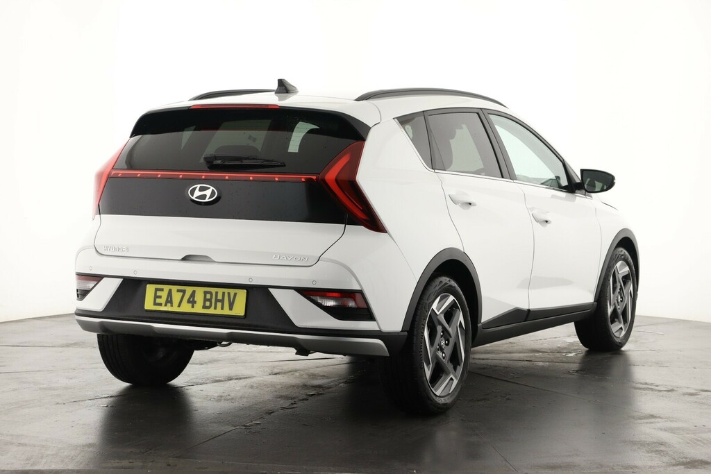 Hyundai Bayon 1.0 Tgdi Premium Dct EA74BHV White #3