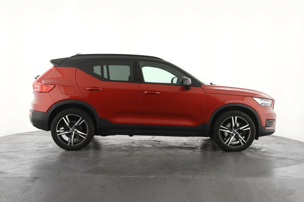 Volvo XC40 1.5 T4 Recharge Phev R Design LG21POV Red #4