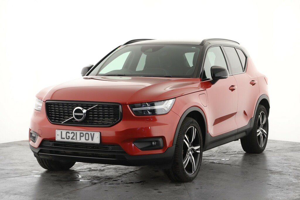 Volvo XC40 1.5 T4 Recharge Phev R Design LG21POV Red #6