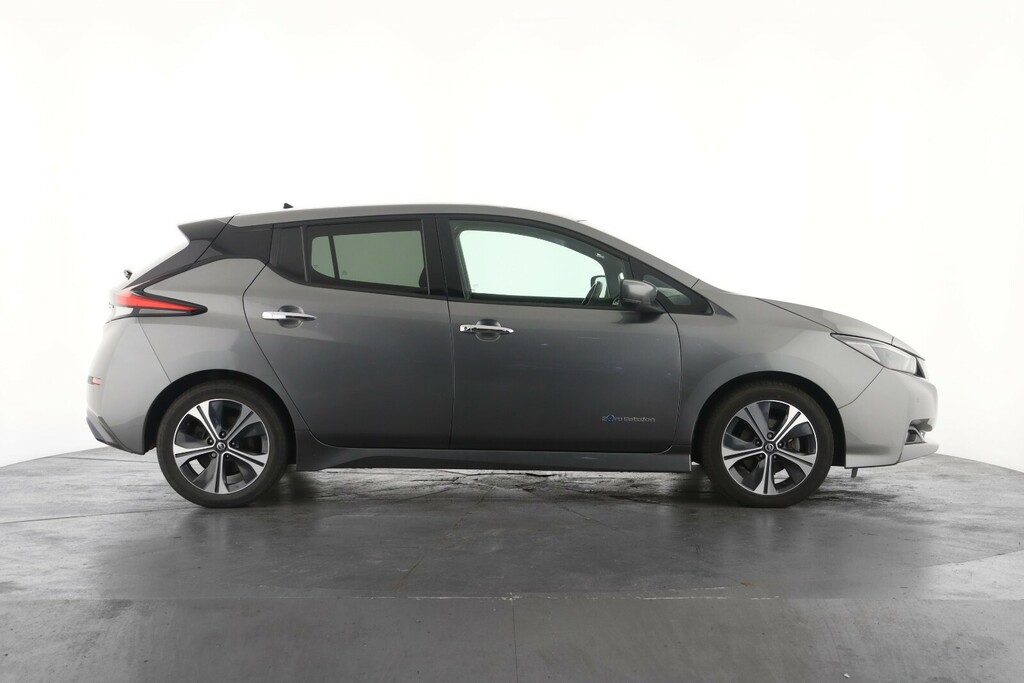 Nissan Leaf 110Kw N-connecta 40Kwh YJ69PFH Grey #4