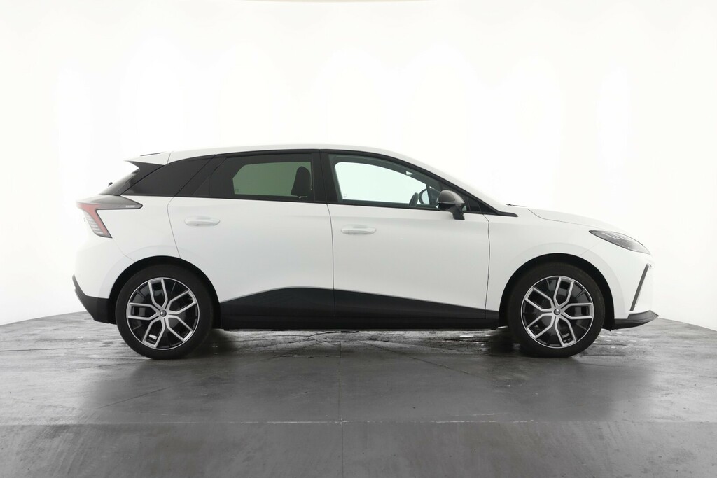 MG MG4 150Kw Trophy Ev Long Range 64Kwh GY73XOM White #4