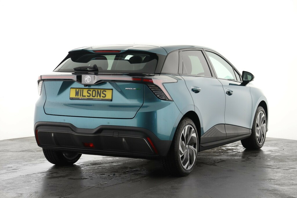 MG MG4 180Kw Premium Extended Range 77Kwh LF26UHE Green #3