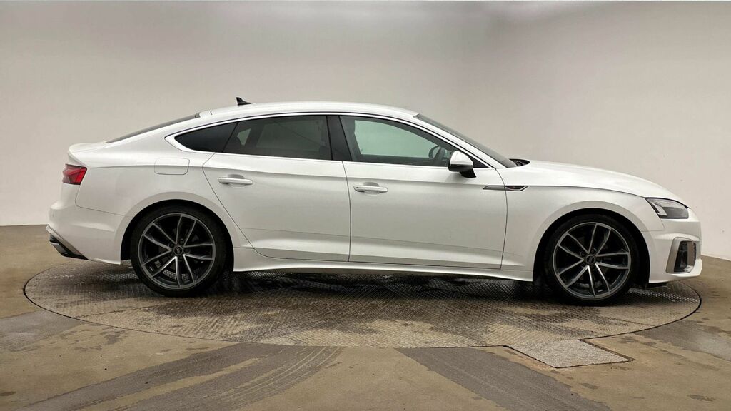 Audi A5 Hatchback RE23KTX White #4