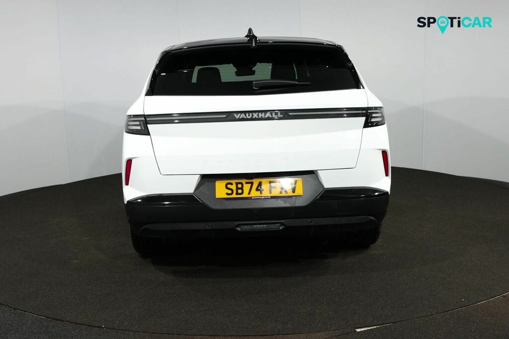 Vauxhall Grandland Suv SB74FXV White #6