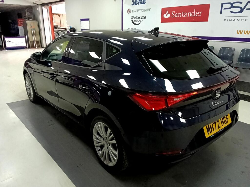 Seat Leon Hatchback MH72HGF Blue #5