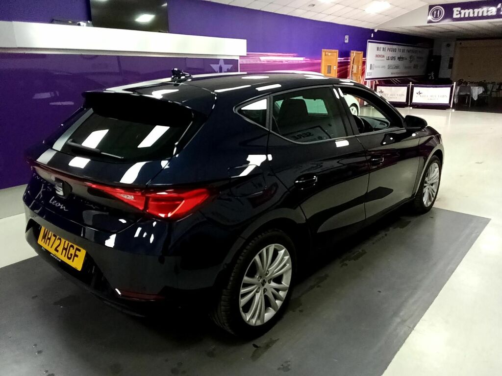 Seat Leon Hatchback MH72HGF Blue #3