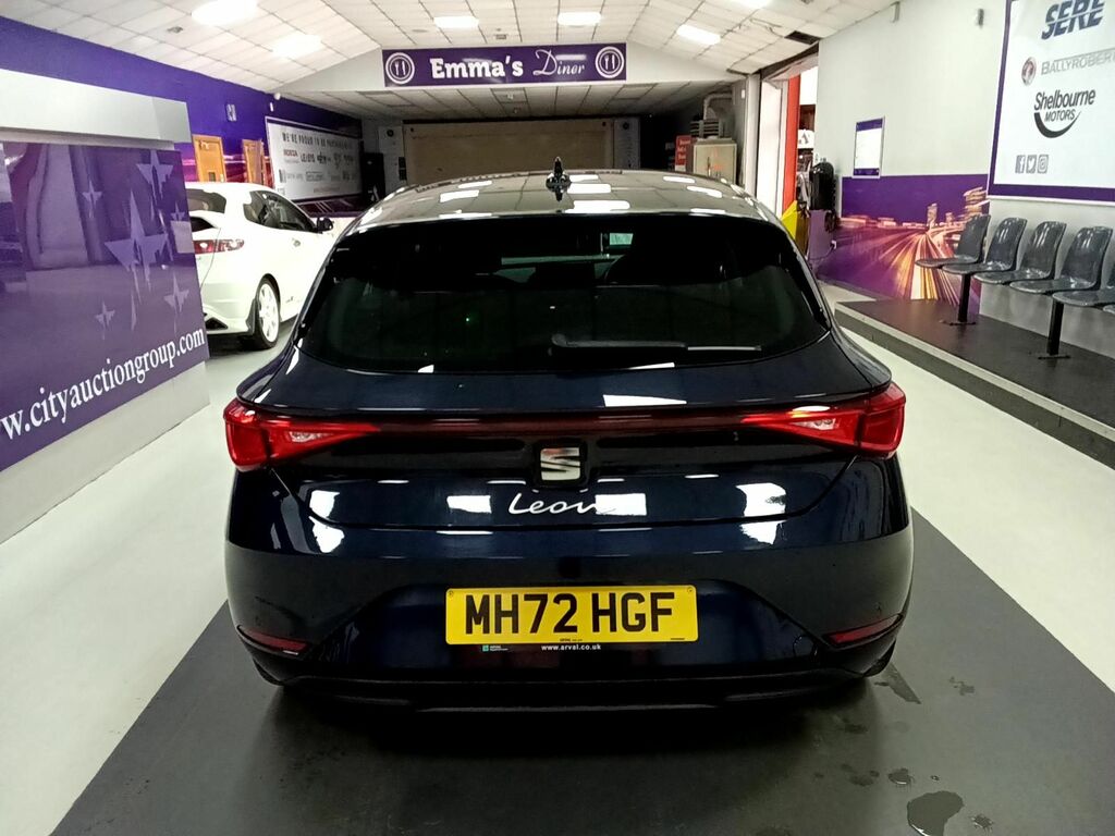 Seat Leon Hatchback MH72HGF Blue #4