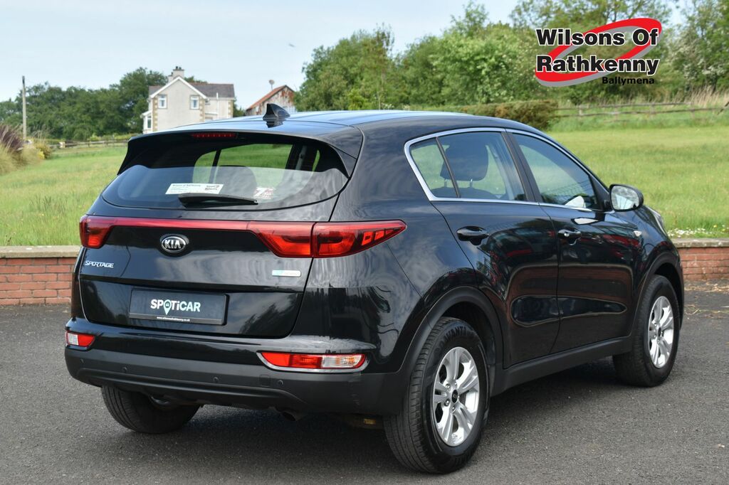 Kia Sportage Suv CYZ4447 Black #3