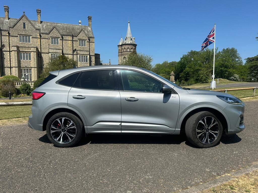 Ford Kuga 2.5 Ecoboost Duratec 14.4Kwh St-line X Suv Pet SG23YXR #4