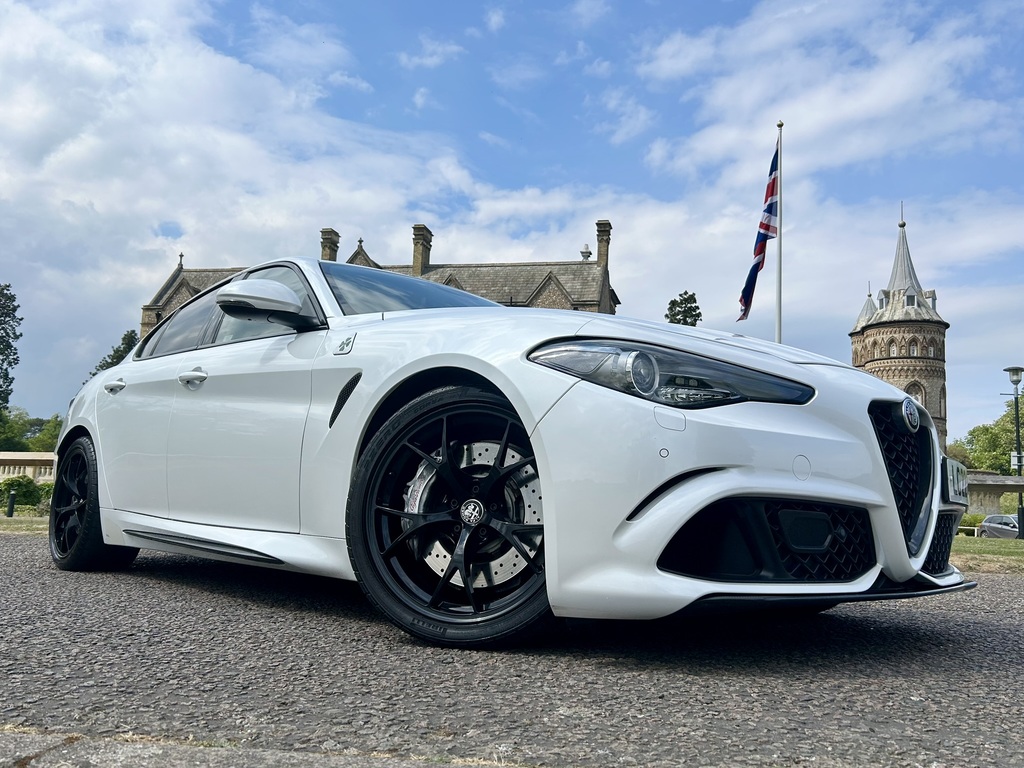 Alfa Romeo Giulia 2.9 V6 Bi-turbo Quadrifoglio Saloon Gpf White #4
