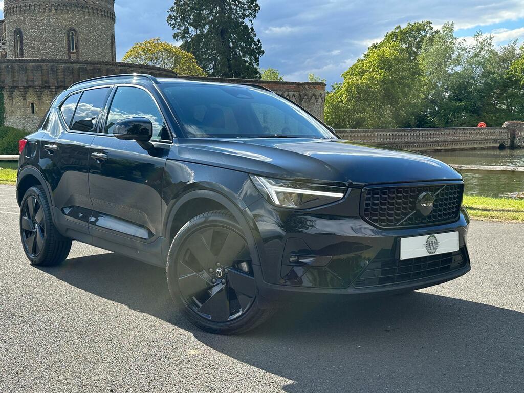 Volvo XC40 2.0 B4 Mhev Plus Black Edition Suv Hybr YF74ZDK #2