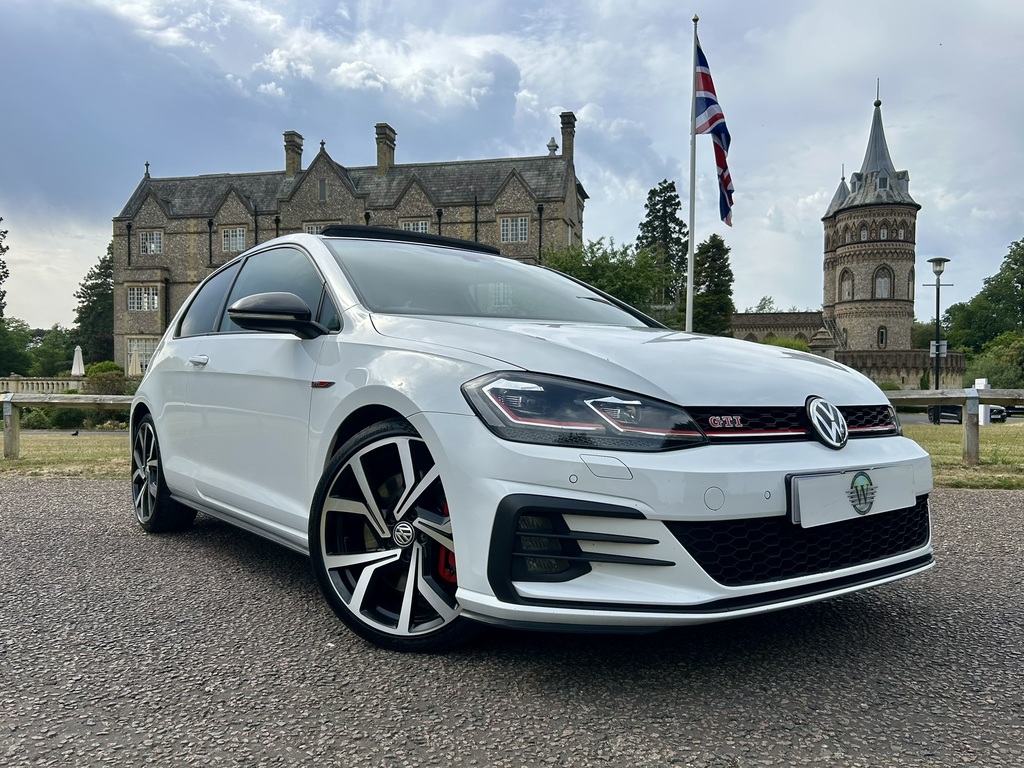 Volkswagen Golf 2.0 Tsi Gti Performance Hatchback Manua VO68TZR #2