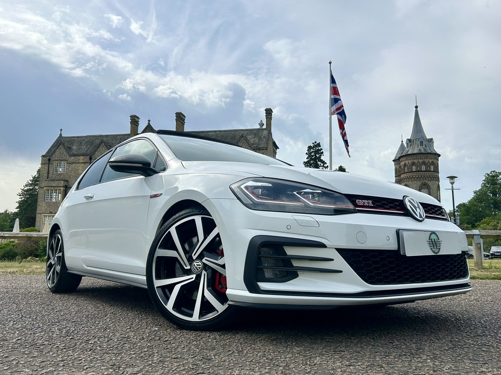 Volkswagen Golf 2.0 Tsi Gti Performance Hatchback Manua VO68TZR #4