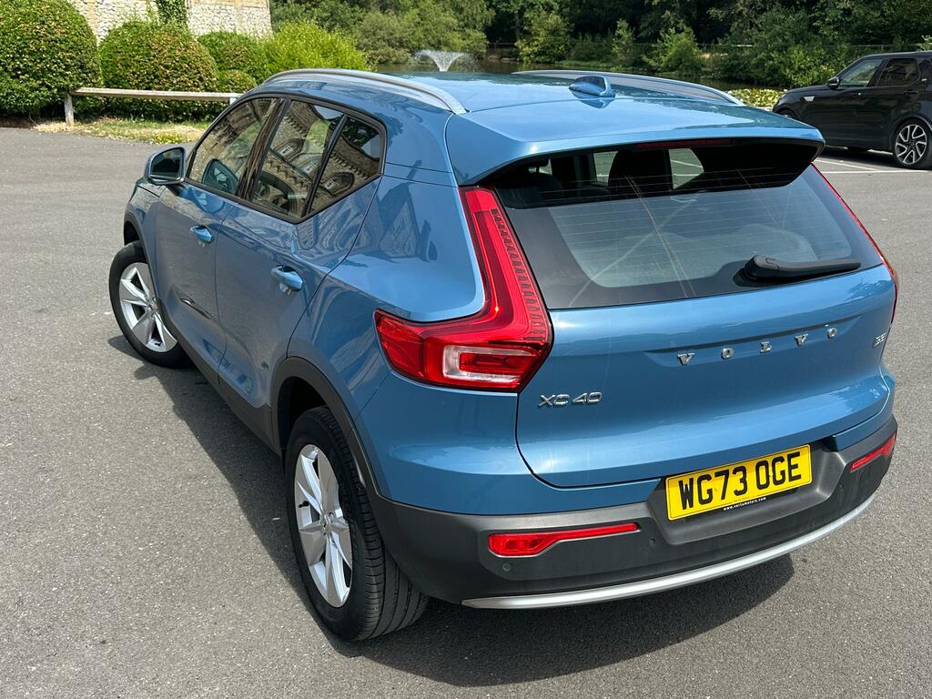 Volvo XC40 2.0 B3 Mhev Core Suv Hybrid Dct Eu WG73OGE  #6