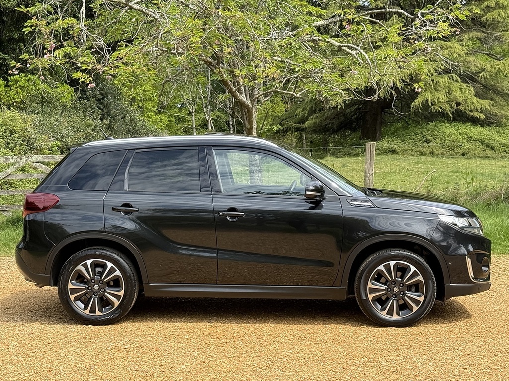 Suzuki Vitara Boosterjet Mhev Sz5 CL23FMJ Black #2