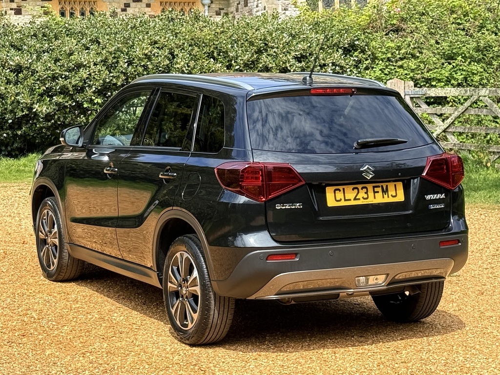 Suzuki Vitara Boosterjet Mhev Sz5 CL23FMJ Black #6