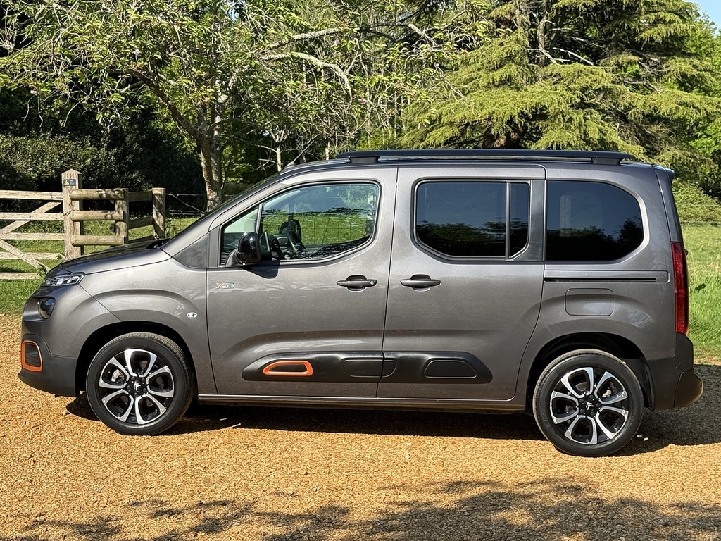 Citroen e-Berlingo Flair Xtr M GU23LFT Grey #5