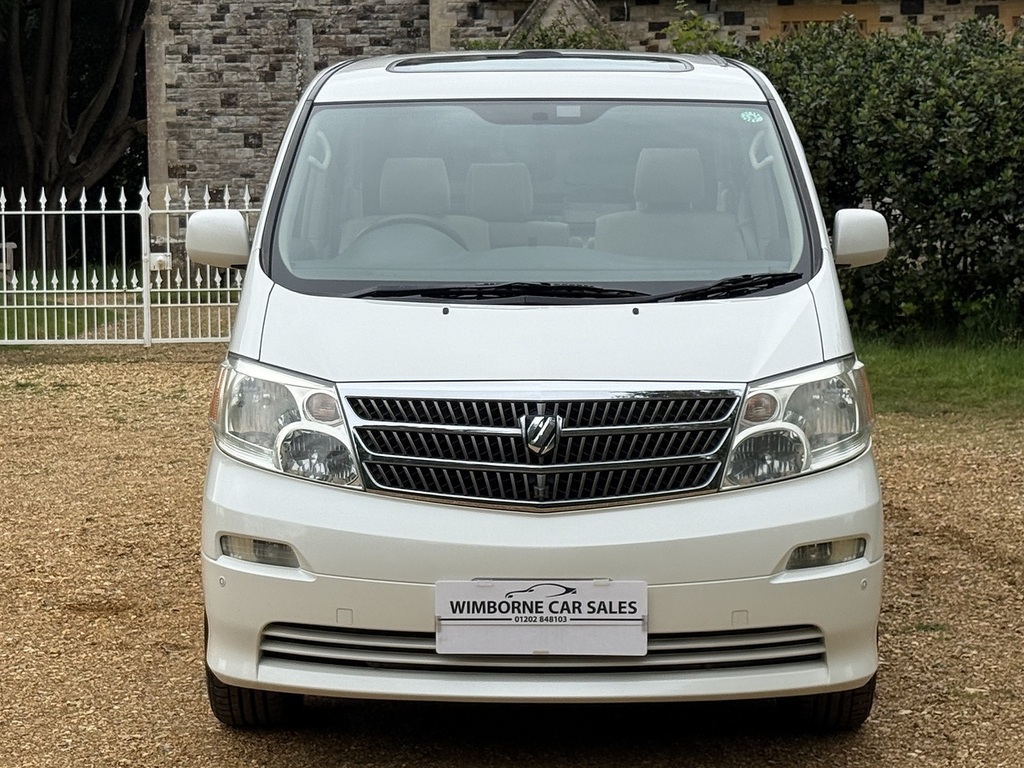 Toyota Alphard White #8
