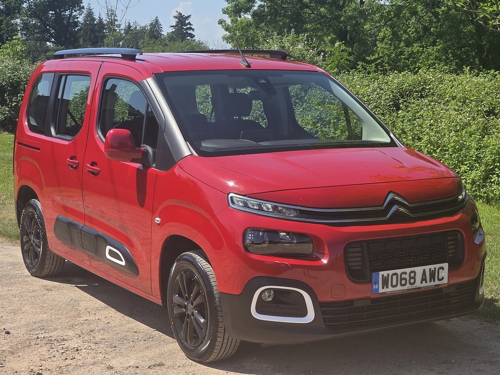 Citroen Berlingo Bluehdi Flair Red