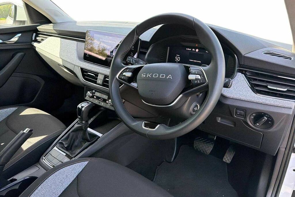 Skoda Scala 1.0 Tsi 116 Se Edition Dsg GL25DTX White #6