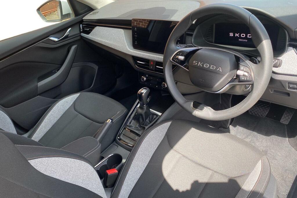 Skoda Kamiq 1.0 Tsi Se Edition Dsg GD25ECE White #6