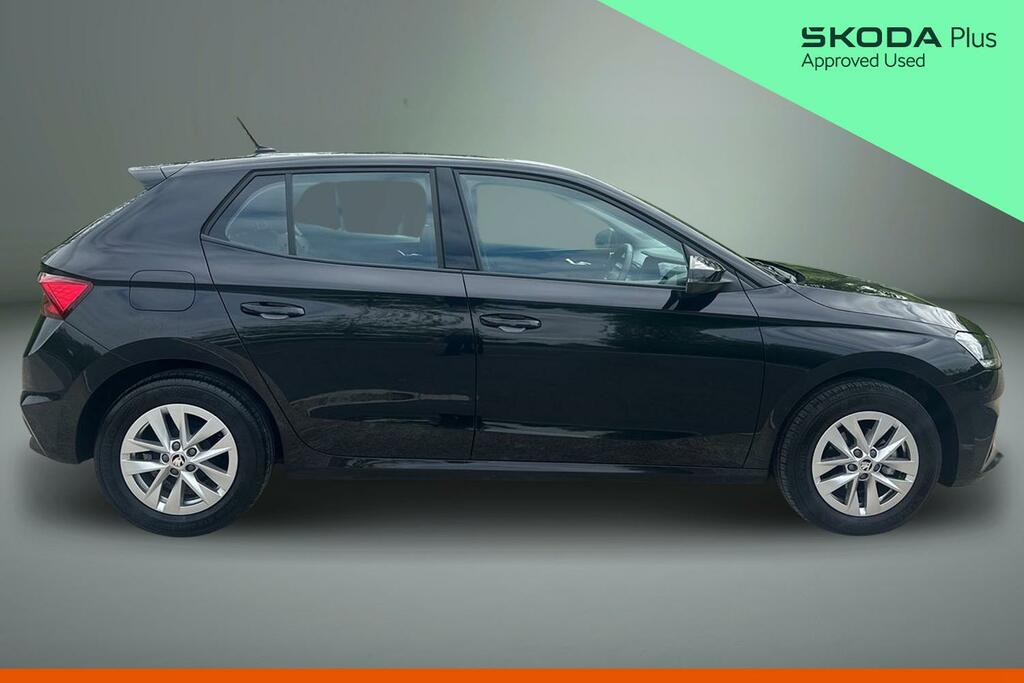 Skoda Fabia 1.0 Mpi 80 Se Edition HY25LBU Black #4