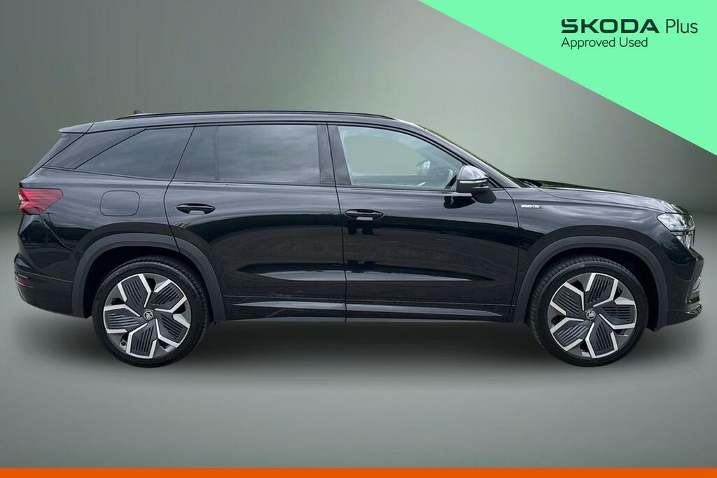 Skoda Kodiaq 1.5 Tsi E-tec Sportline Dsg 7 Seat KP75XCS Black #4